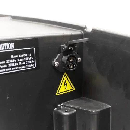 Scuter Electric Rotakt Casablanca Motor Bosch 3000w 25km/h Autonomie 55 km Baterie Litiu-ion 60V 26Ah, Timp încărcare 6-8h